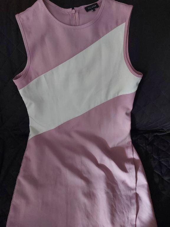 Zalora Colorblock Panel Dress (Category: Dresses) located in Pasay City. Submitted by bbcloset_ (Listing ID 1160558759, Image 1). Description: Barely used, good as new Zalora Colorblock Panel Dress Perfect for office/casual wear Size: M RFS: decluttering .