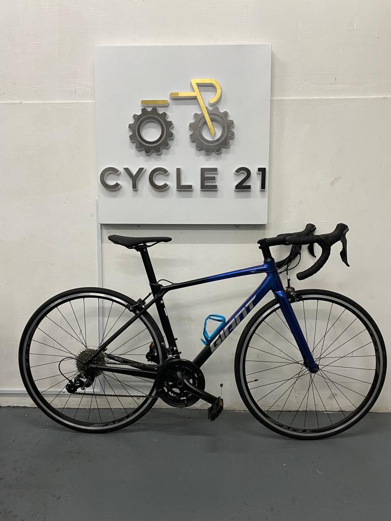 2021 GIANT TCR SL2 SL 2 WITH SHIMANO 