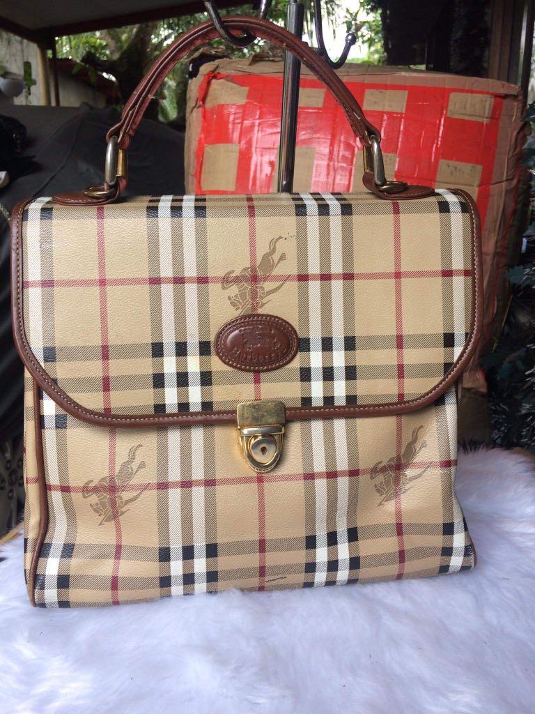 Burberry outlet kelly bag