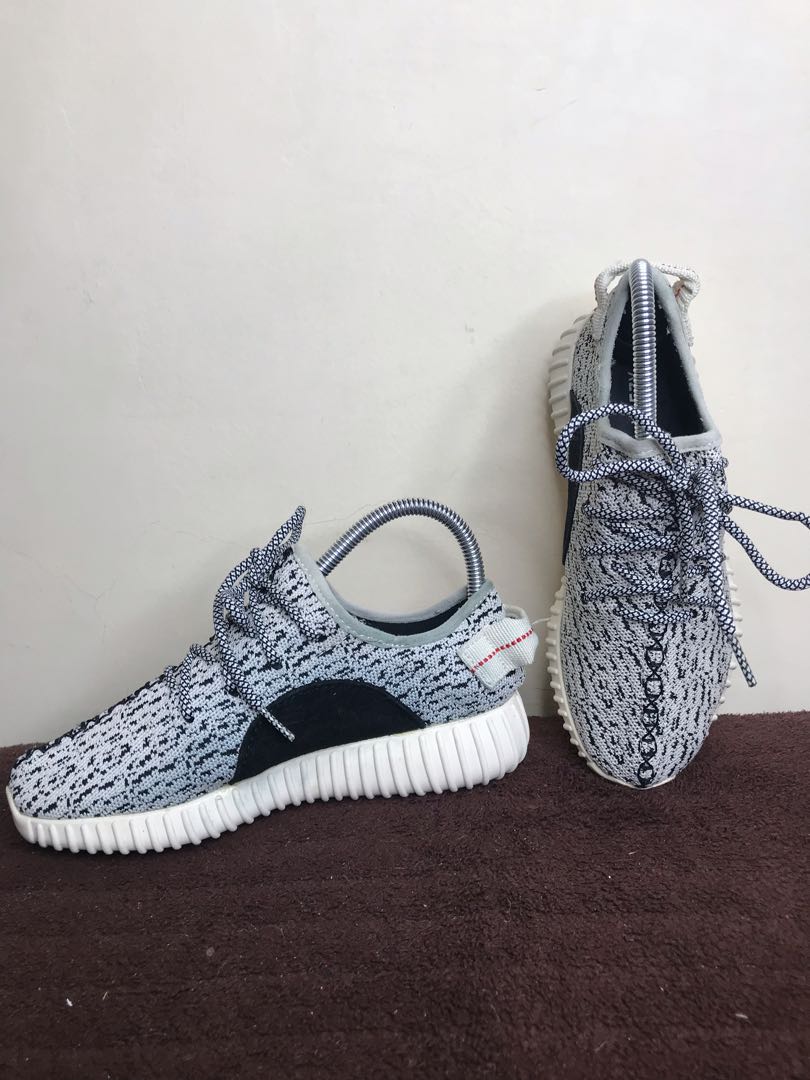 Adidas yeezy boost ladies 2025