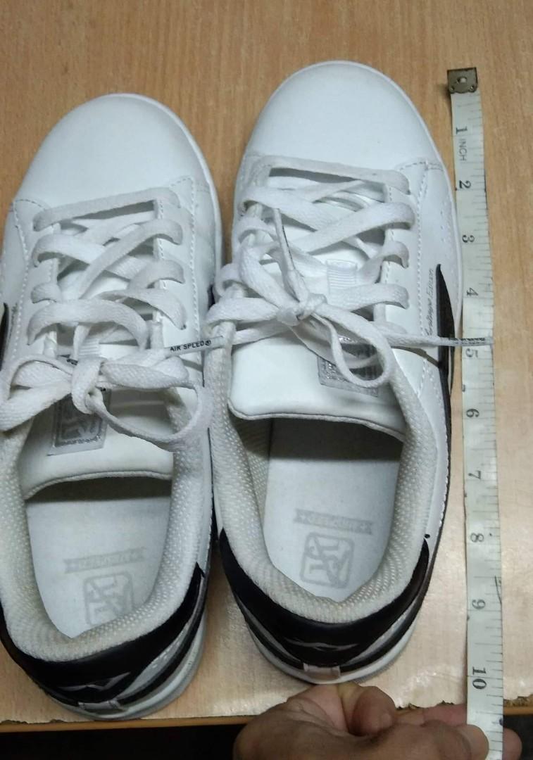 Airspeed Heritage Edition Sneaker (Category: Babies & Kids Fashion) located in Valenzuela. Submitted by imyel18 (Listing ID 1160854315, Image 1). Description: Once lang po nagamit ni kapatid ang bilis po kasi lumaki ng paa. Needs washing lang, as you can see in the photo. Size 4/36..