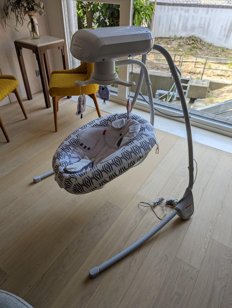 Baby Swing Fisher Price Snugabear Hug Cradle n Swing