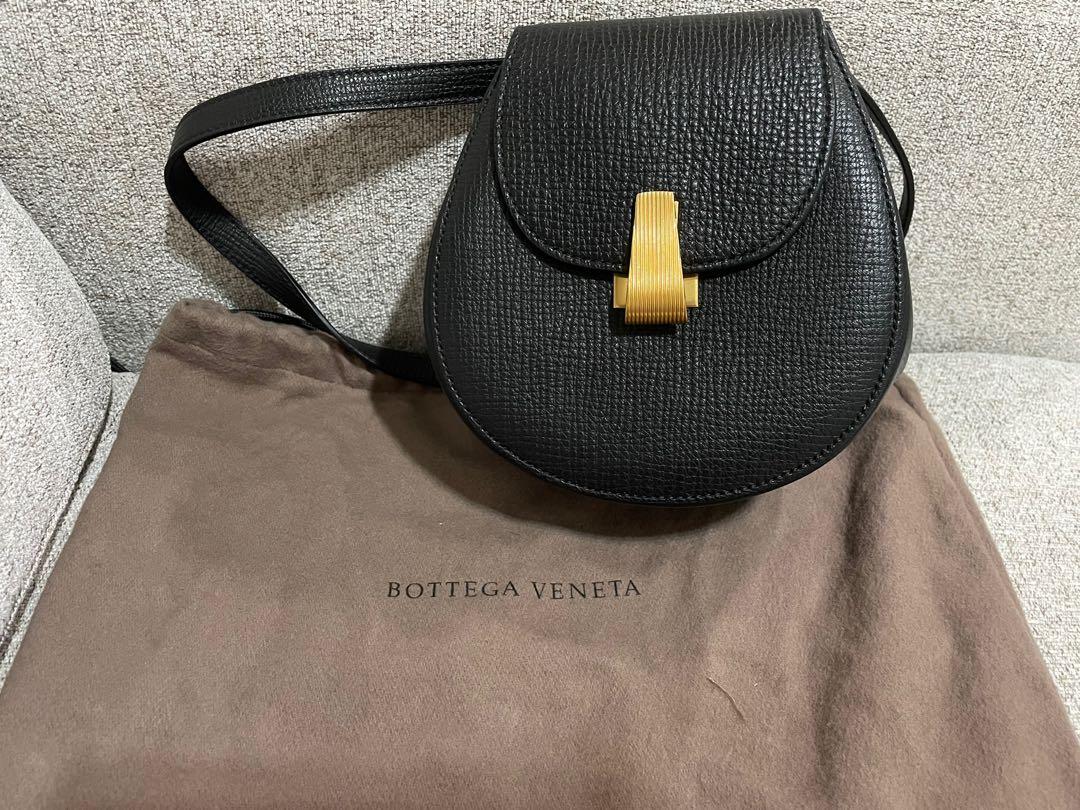 Bottega Veneta BV Belt Bag black Carousell