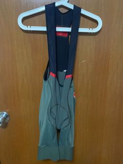 (Category: ) located in . Submitted by shopaholic_love2buy_sell_trade (Listing ID 1160802046, Image 1). Description: .