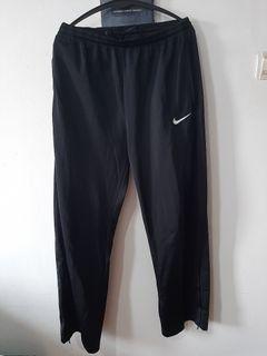 Celana Joger Nike, Fesyen Pria, Pakaian 