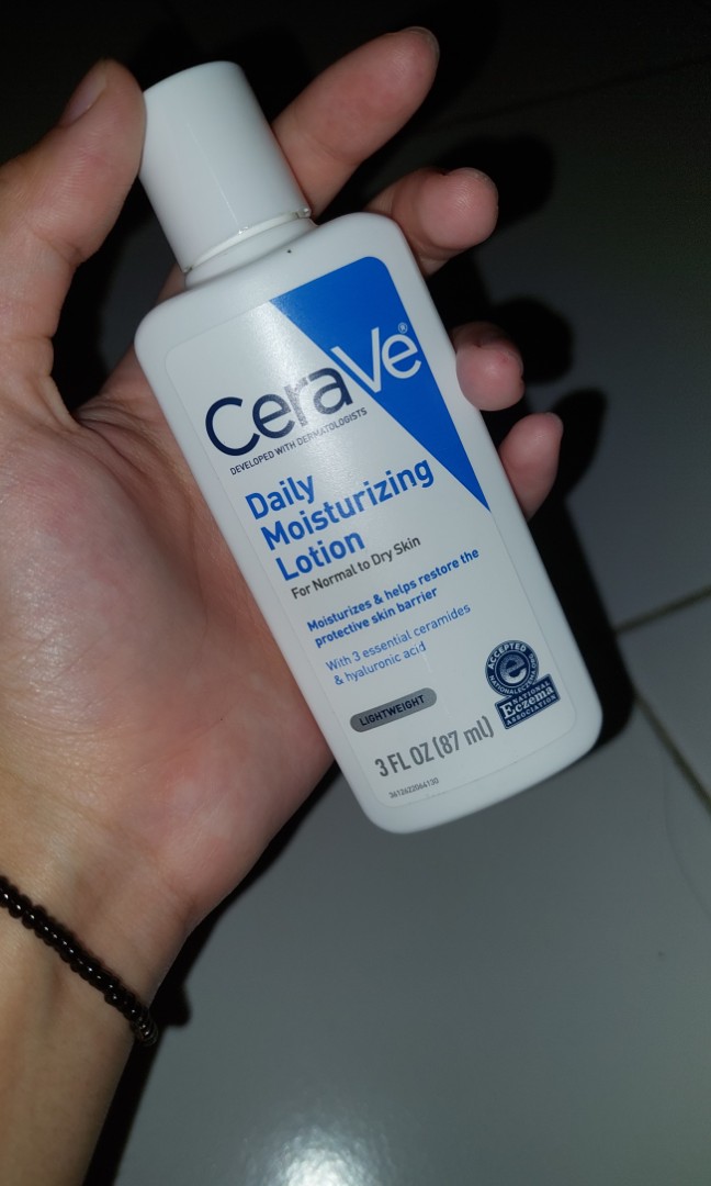 Cerave Moisturizing lotion 87 ml sisa 80, Kesehatan & Kecantikan, Kulit, Sabun & Tubuh di Carousell