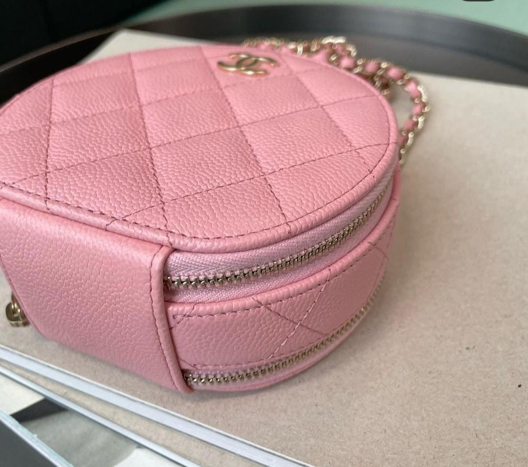 Chanel 22C Sakura Pink Round VANITY Bag Grained Calfskin & Champagne ...