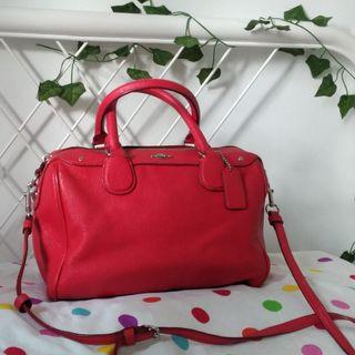 Coach bannet preloved