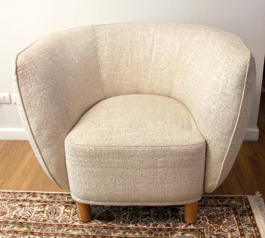 Crate barrel sales accent chair