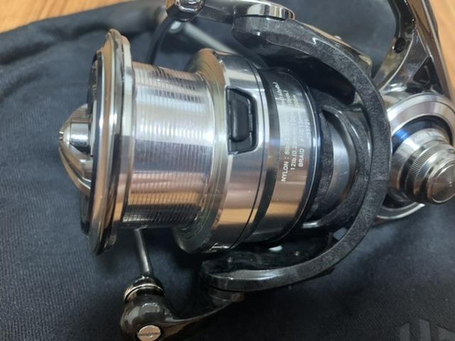 Daiwa 18 Exist LT3000-XH, 運動產品, 釣魚- Carousell