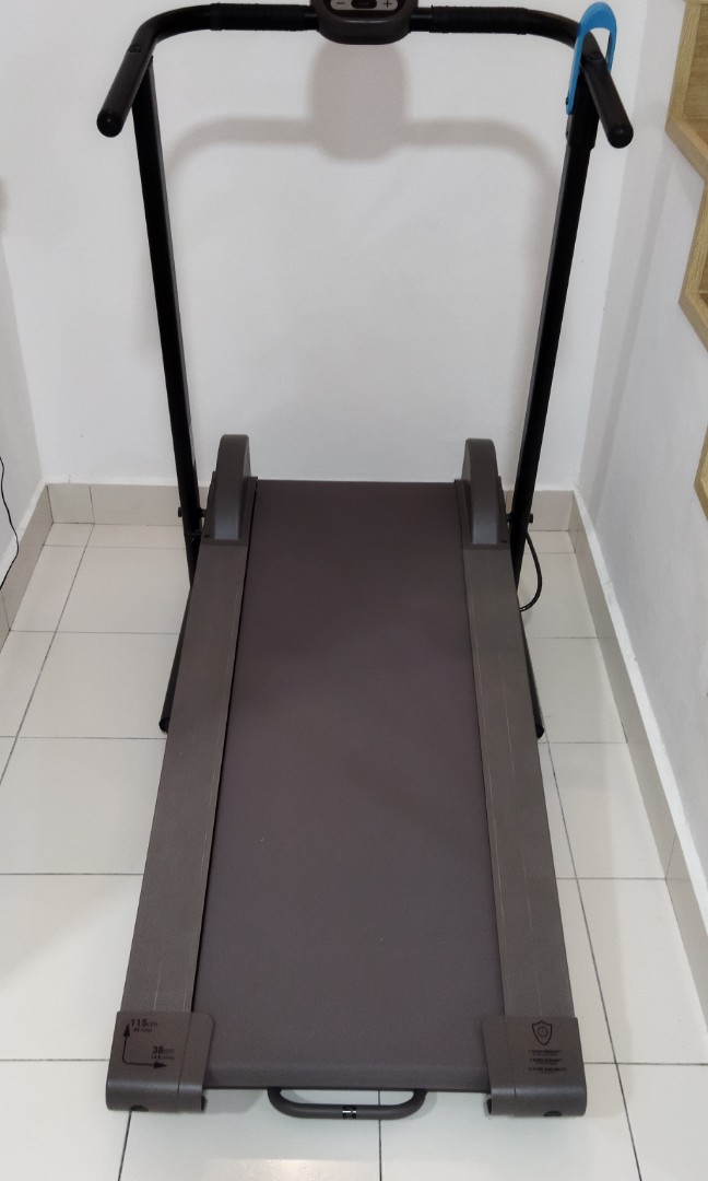 Decathlon store domyos treadmill