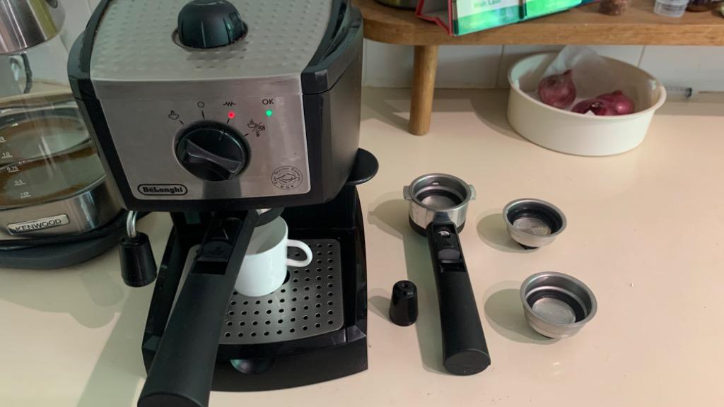Delonghi Coffee Machine [Ec155], TV & Home Appliances, Kitchen