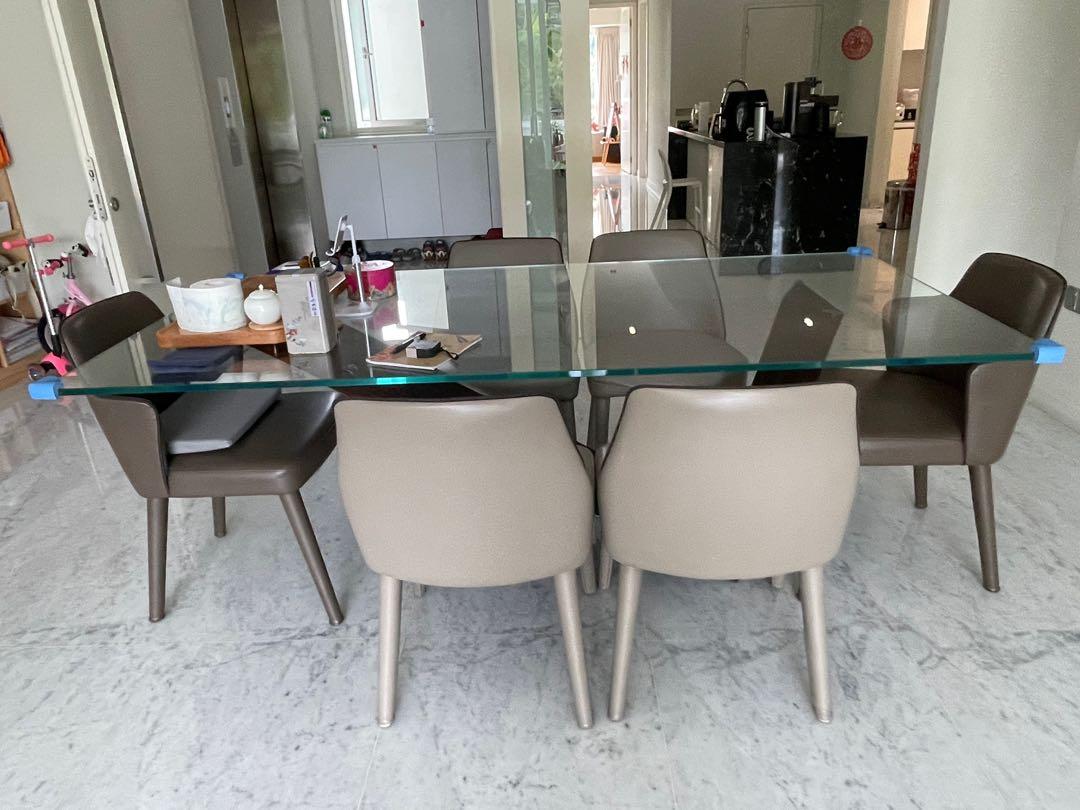 Dining Table (Category: Tables & Sets) located in Singapore. Submitted by psjku123 (Listing ID 1160767586, Image 2). Description: Italian brand furniture - Cattelan Italia https://www.cattelanitalia.com.