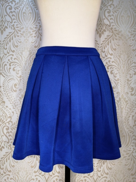 FOREVER 21 ROYAL BLUE PLEATED SKIRT Women s Fashion