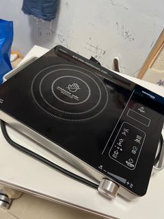 （分類：）位於 。 由 beey. 提交（商品編號 1160768011，圖片 1）。簡介： 。