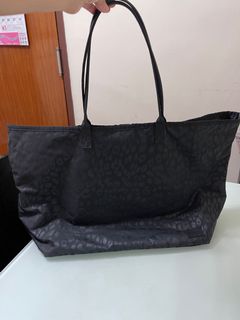 （分類：）位於 。 由 silverfat 提交（商品編號 1160748218，圖片 1）。簡介： 。