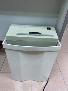 （分類：）位於 。 由 HK2ndHandShop 提交（商品編號 1160802350，圖片 1）。簡介： 。