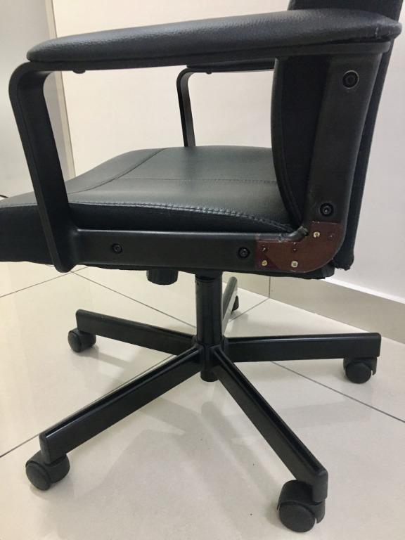 IKEA MILLBERGET Swivel chair, Murum black, Furniture & Home Living