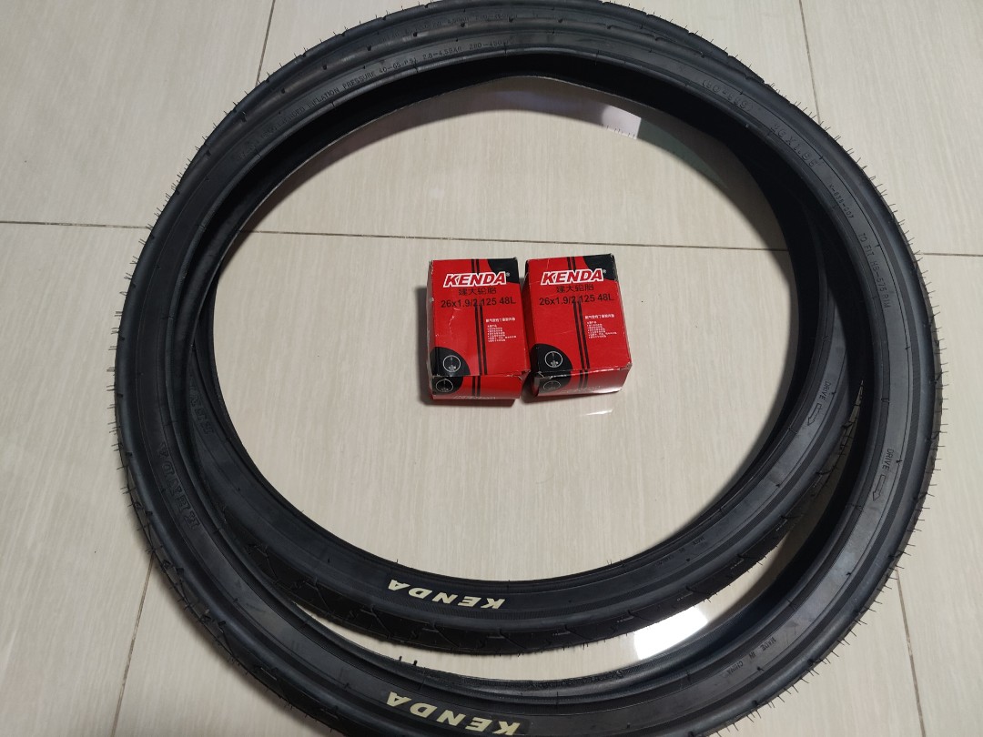 KENDA Tires and inner tube x2, Sports Equipment, Bicycles & Parts