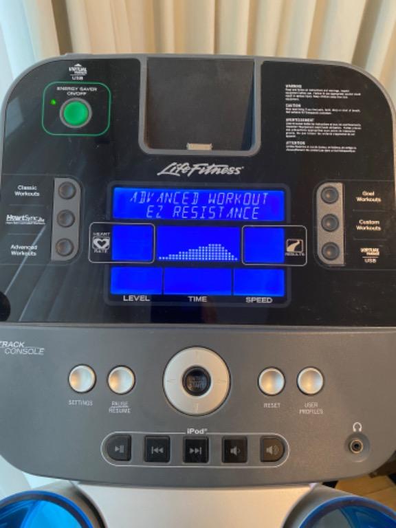 Life Fitness X5 Elliptical Cross Trainer, Sports Equipment, Exercise