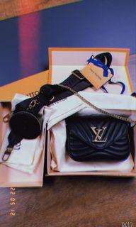Louis Vuitton New Wave Multi-Pochette, Beige Leather with Gold Hardware,  Preowned in Dustbag WA001
