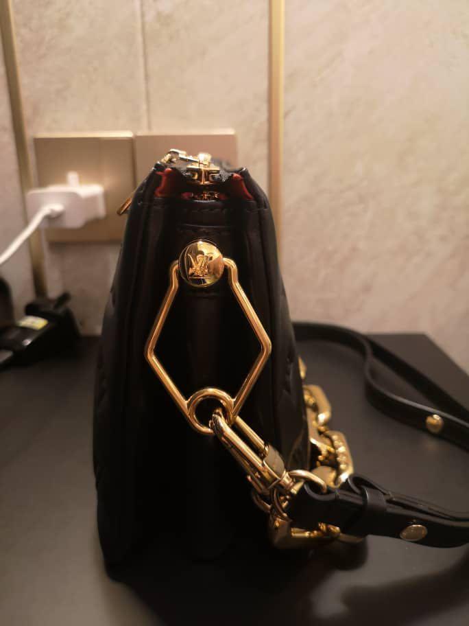 LV Purse - Buy Louis Vuitton Black Coussin Handbag At Dilli Bazar