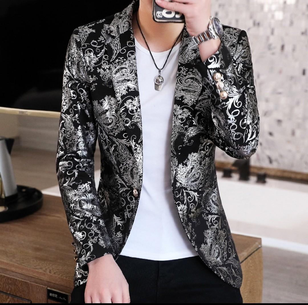 White blazer shop with silver buttons