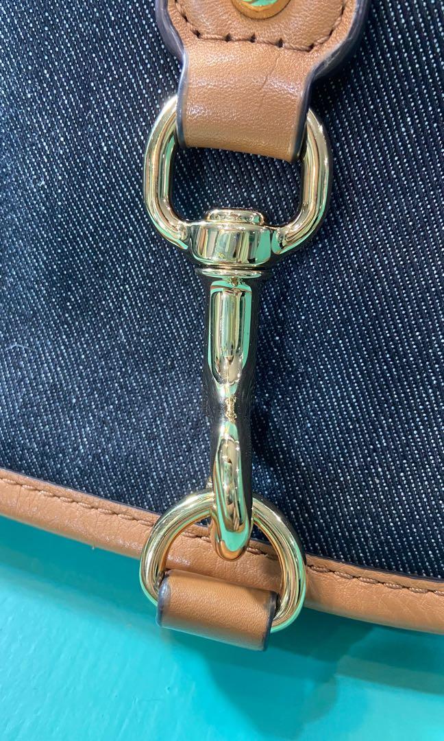 Michael Kors Large Jamie Denim & Leather (Category: Luxury Bags & Wallets) located in Manila. Submitted by sammy014 (Listing ID 1160772666, Image 2). Description: Dimensions: 9.75” - 11.5” L x 9” H x 3”D Adjustable crossbody/shoulder strap with 18”-23” drop Exterior snap pocket Interior: one zip pocket, one slip pockets, one snap pocket, Lining: polyester Color: Denim/Acorn NO DUSTBAG Negotiable .