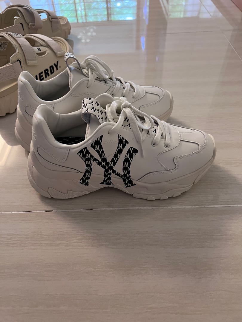 Mlb sneaker brand new 250mm 39