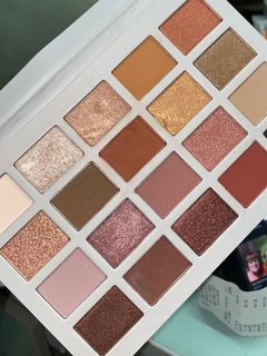 (Category: ) located in . Submitted by aqilah_declutters (Listing ID 1160837581, Image 1). Description: .