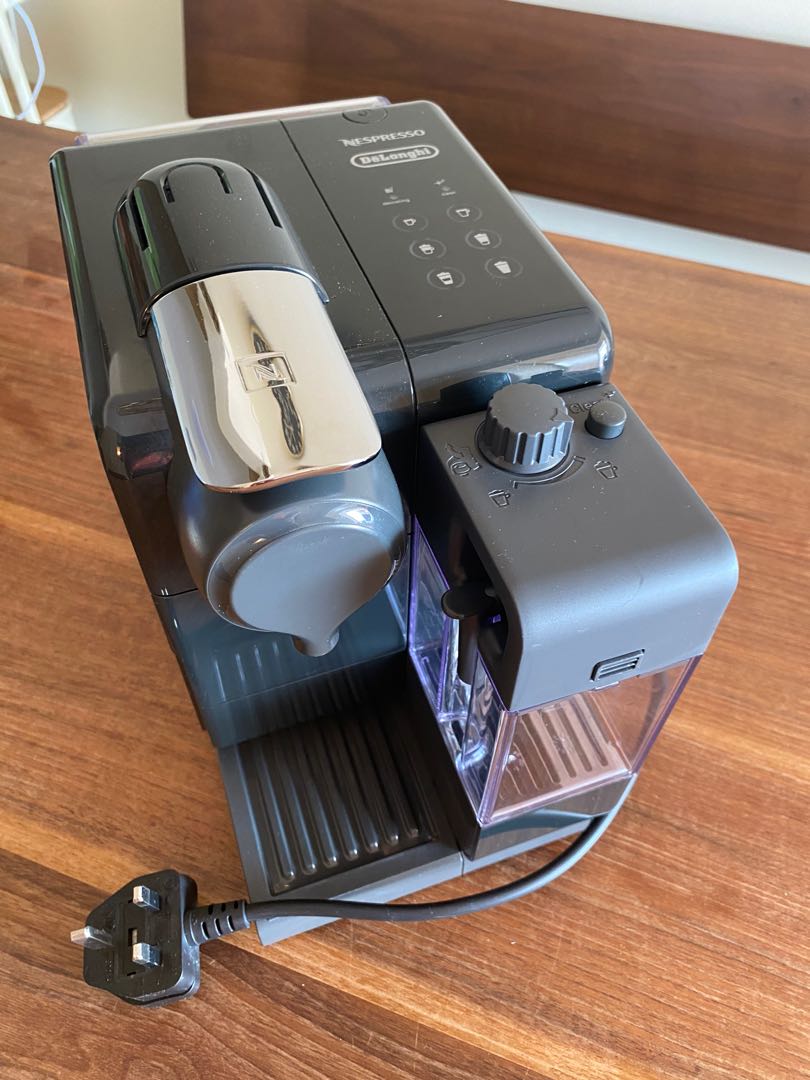 NESPRESSO Delonghi Lattissima Plus Capsule Coffee Machine, Black, TV