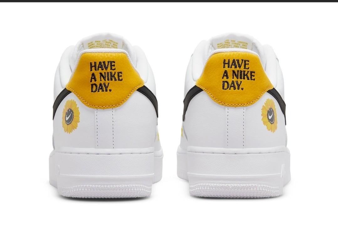 NIKE Air Force 1 Low
