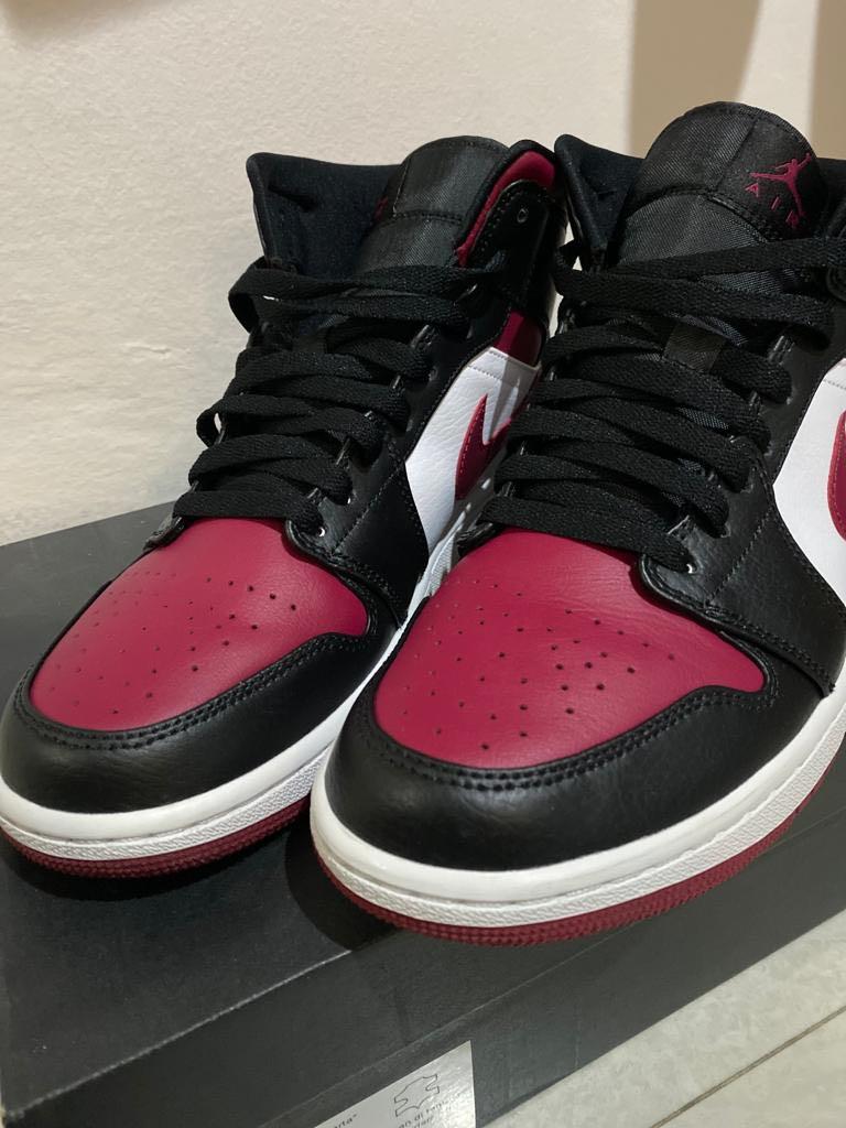 jordan one mid bred