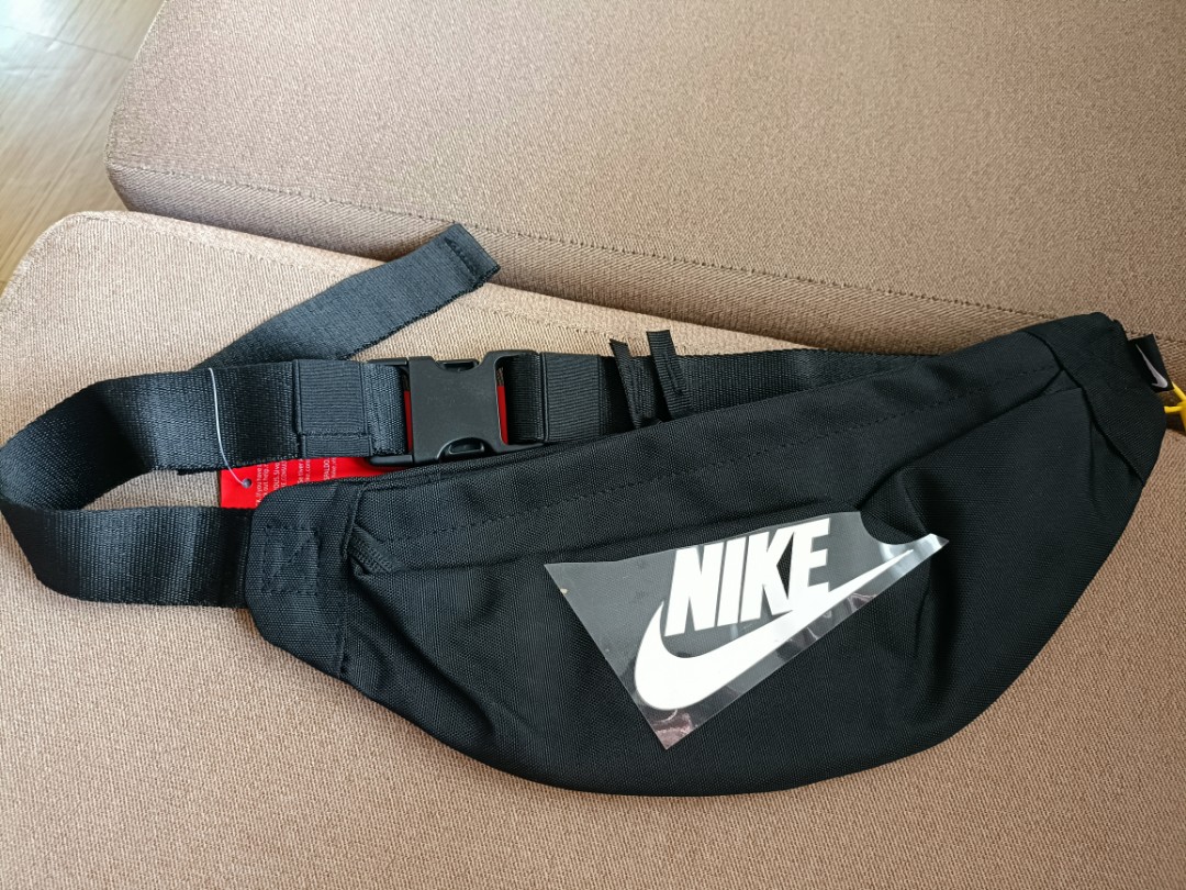 harga waist bag nike original