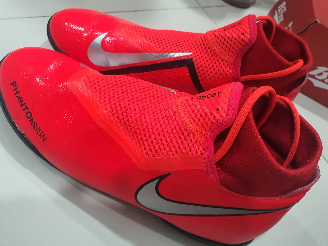 Nike Phantom Vision VSN TF Men s Fashion Footwear Boots on Carousell
