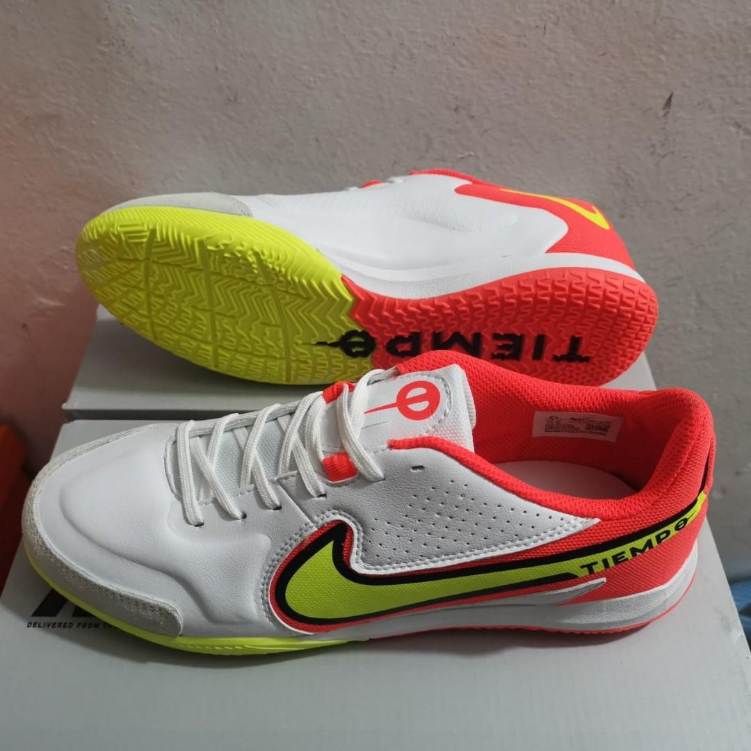 Kasut futsal 2024 nike tiempo