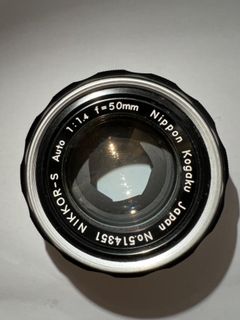 （分類：）位於 。 由 a.a_cameras 提交（商品編號 1160667319，圖片 1）。簡介： 。