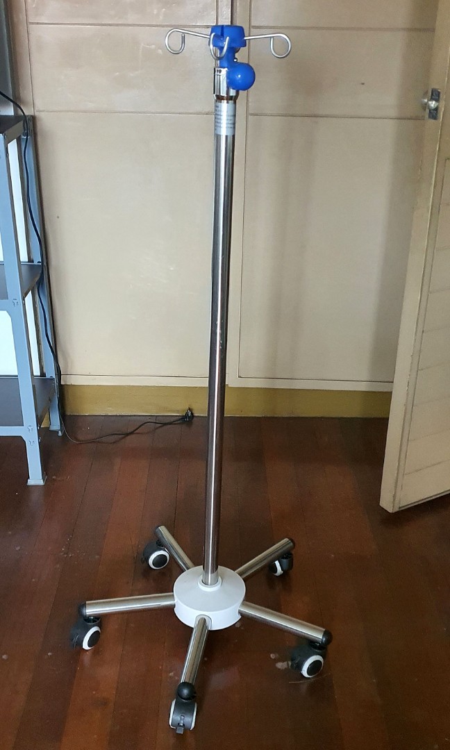 Portable IV Stand with wheels, Health & Nutrition, Medical Supplies