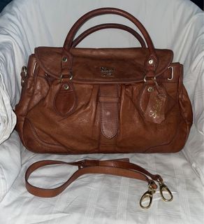 (Category: ) located in . Submitted by 777Consignments (Listing ID 1160823675, Image 1). Description: .