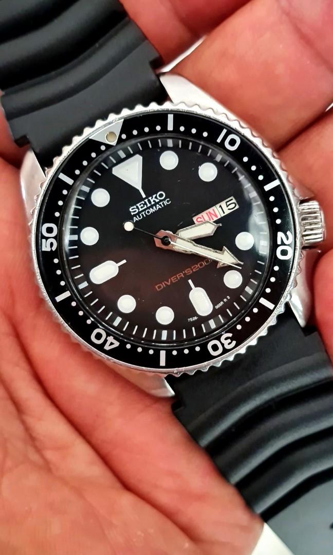 SEIKO 200M DIVERS Seiko SKX Caliber 7S26 RARE Dive Watch Made in Japan,  Men's Fashion, Watches & Accessories, Watches on Carousell