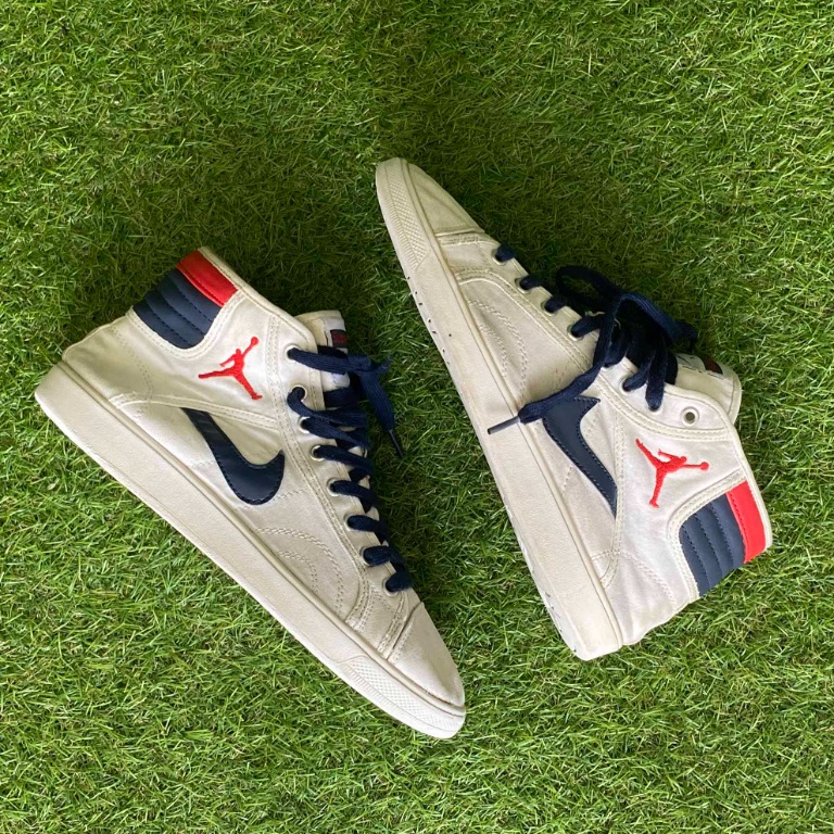 Sneakers Jordan Sky High OG Supreme Second