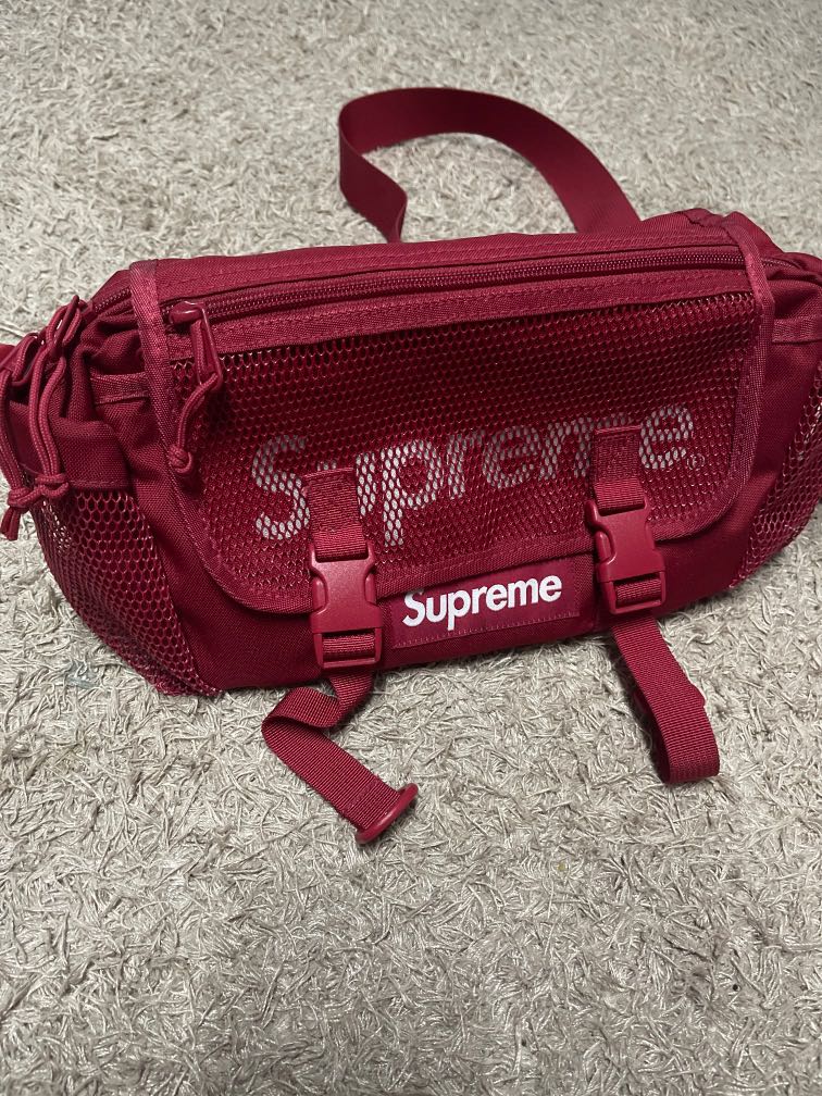 Supreme fanny hotsell pack red amazon