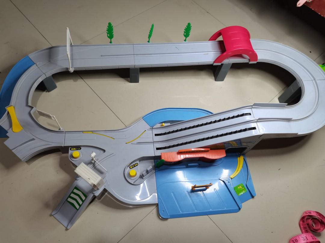 Tomica Highway Pursuit x Mountain Drive Set Working Hobbies