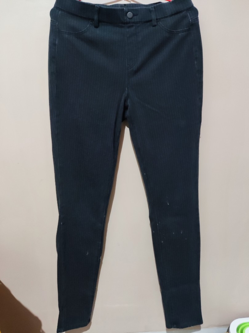 UNIQLO LEGGING / JEGGING WANITA / SIZE 