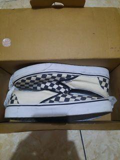 Vans checkerboard slip on