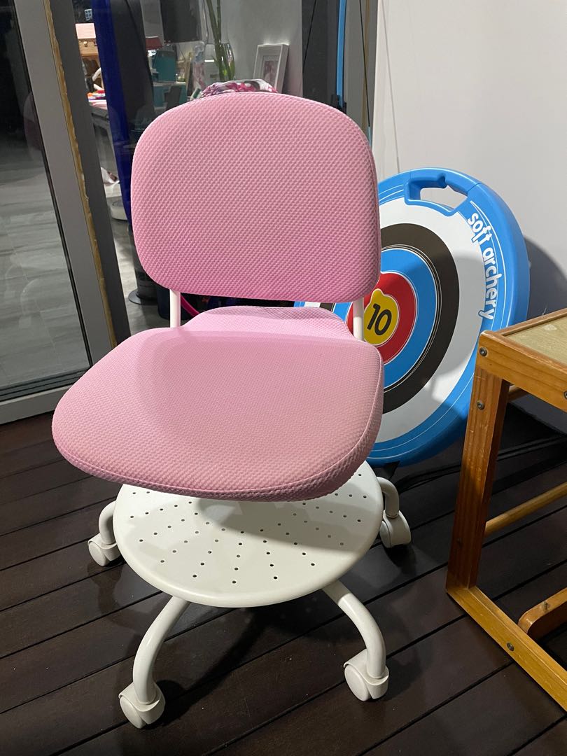 Vimund children's sales desk chair