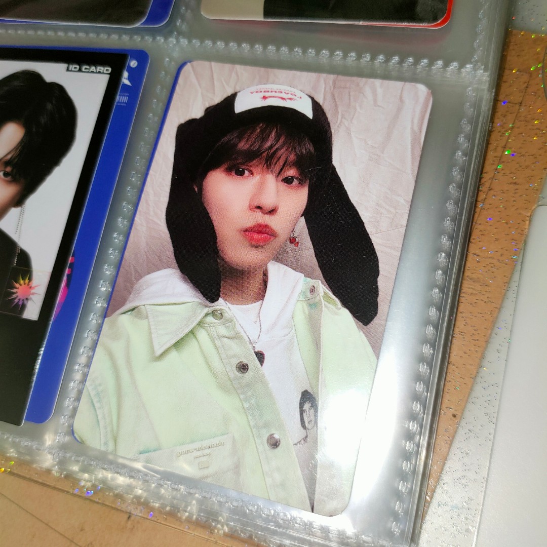 wtt seungmin oddinary pc stray kids, Hobbies & Toys, Memorabilia