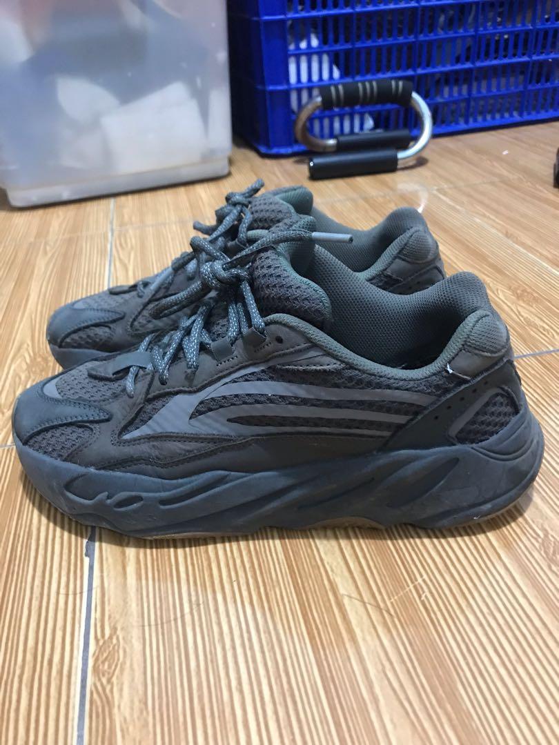 yeezy 700 geode v2