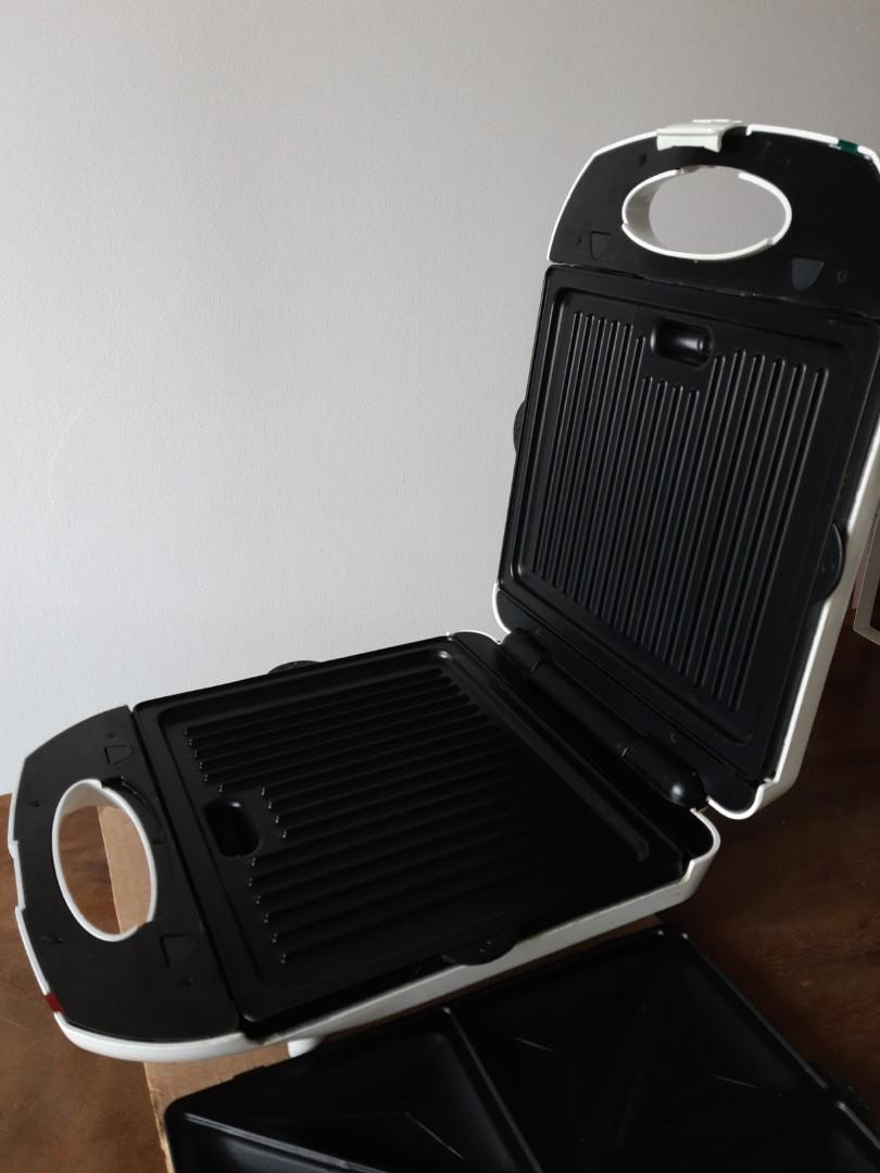 3 in 1 grill, sandwich, waffle maker. Kendwood, TV & Home Appliances, Kitchen Appliances, BBQ