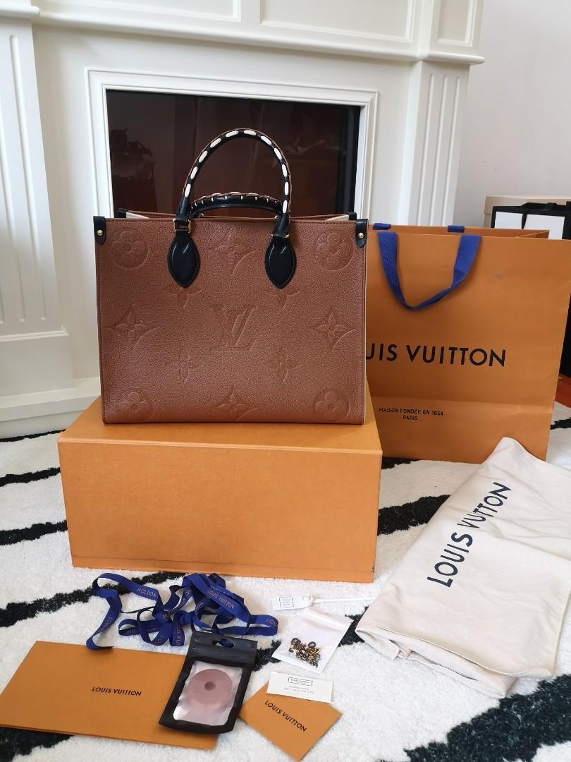 Louis Vuitton, Bags, Louis Vuitton Wild At Heart Onthego Gm Creme Giant  Monogram Print Arizona Bag